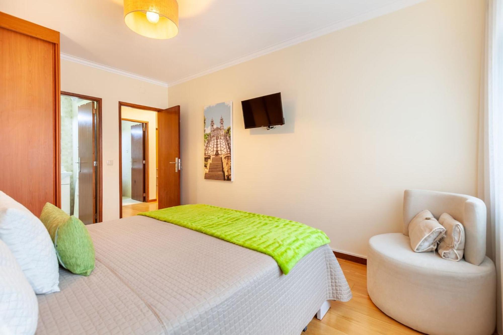 בראגה Apartamento Hibiscos - Minho'S Guest מראה חיצוני תמונה
