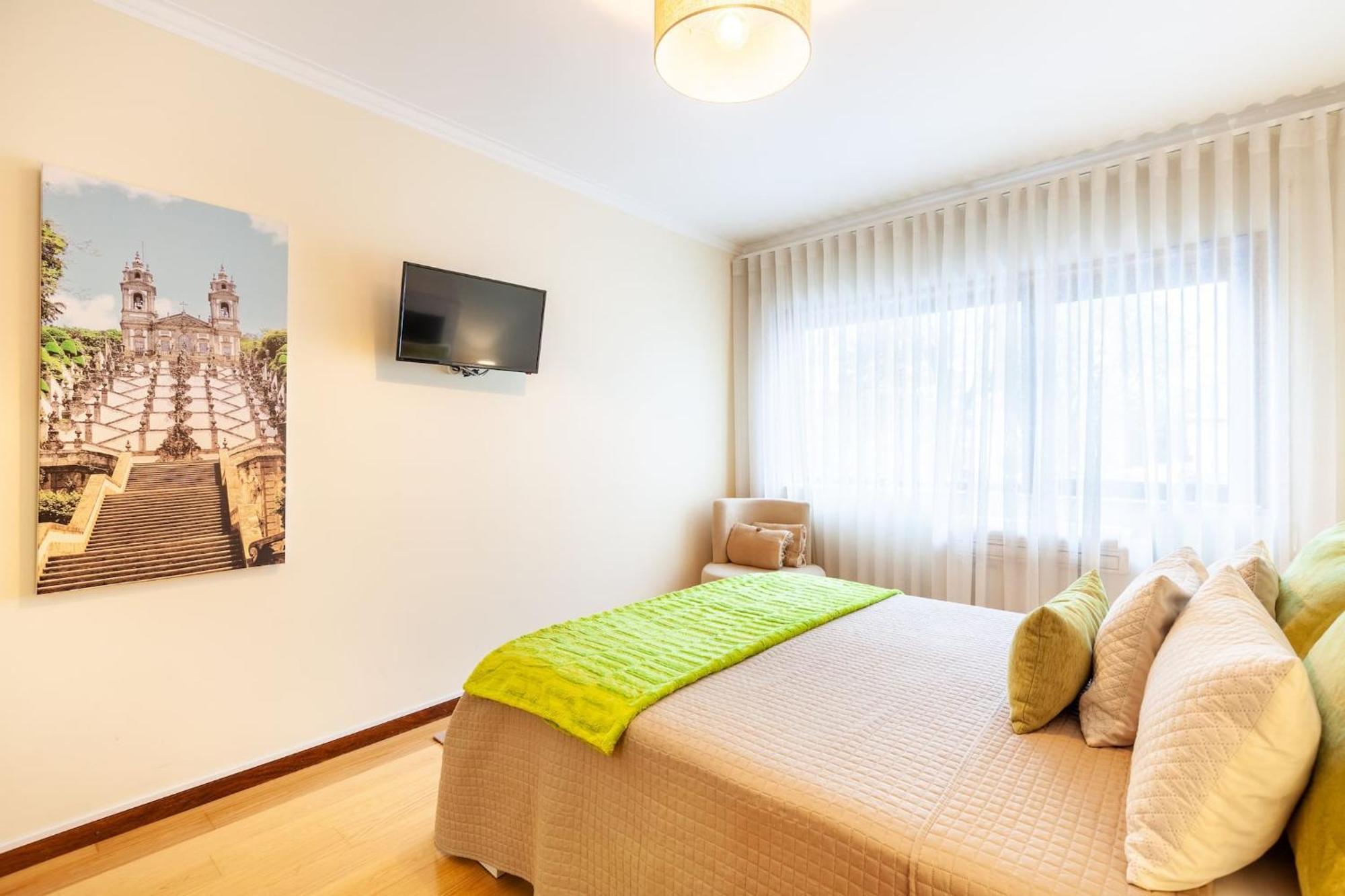 בראגה Apartamento Hibiscos - Minho'S Guest מראה חיצוני תמונה